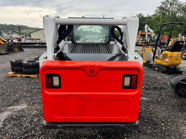 2015-bobcat-t590-image-4