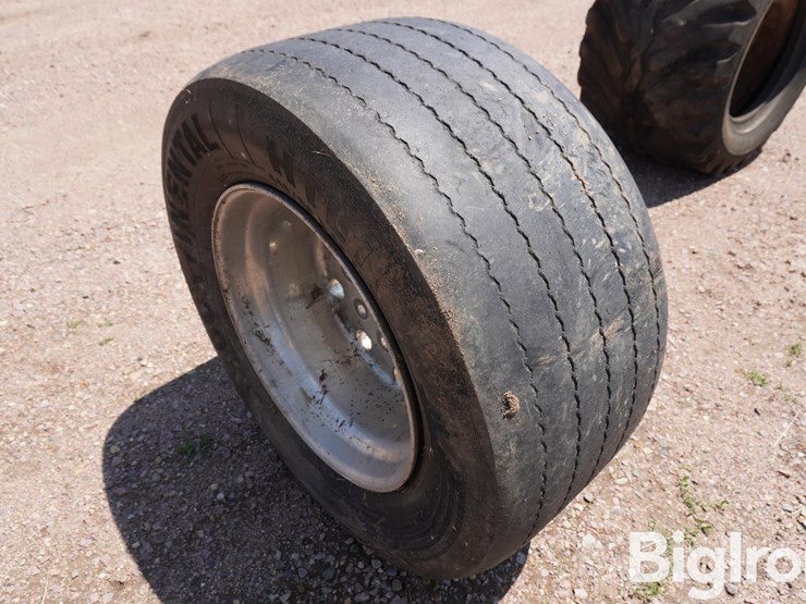 445/50r22.5-tire-&-rim-image-5