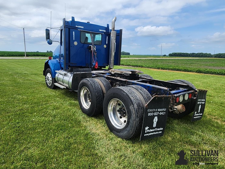 2012-kenworth-t800-image-7