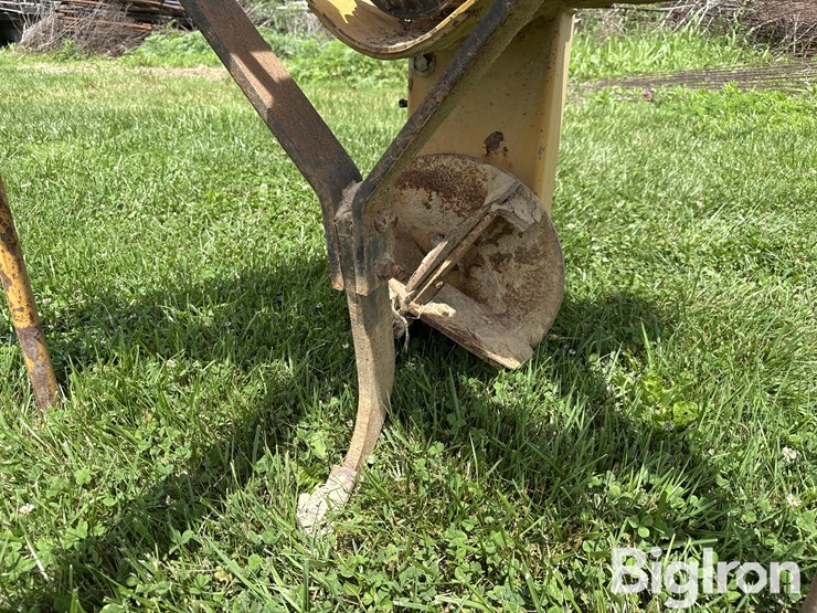 amco-ads5-18-3-pt-ditcher-image-10