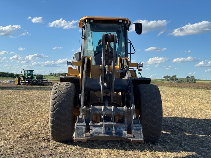 deere-624l-image-9