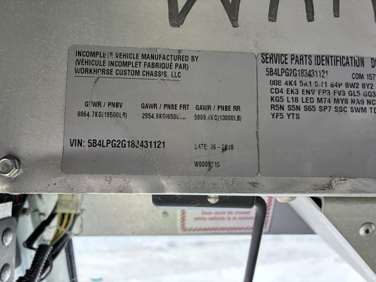2008-workhorse-w62-image-29