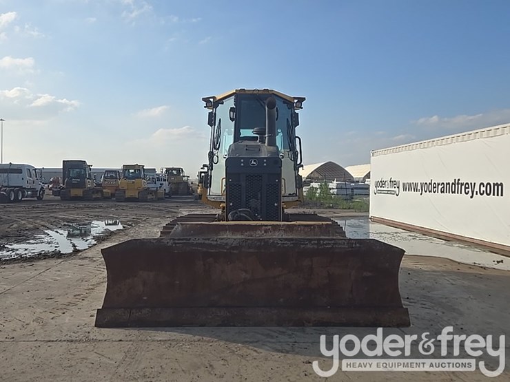 2023-deere-650-lgp-image-8