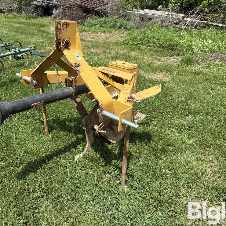 Amco ADS5-18 3-Pt Ditcher