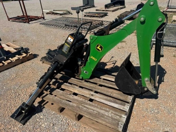 john-deere-260-image-1