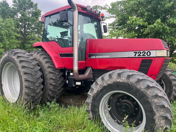 case-ih-7220-image-1