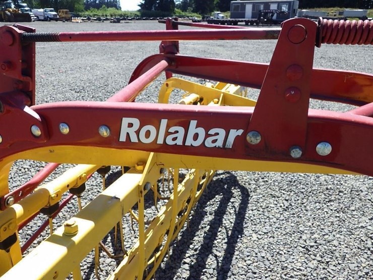 new-holland-258-image-7