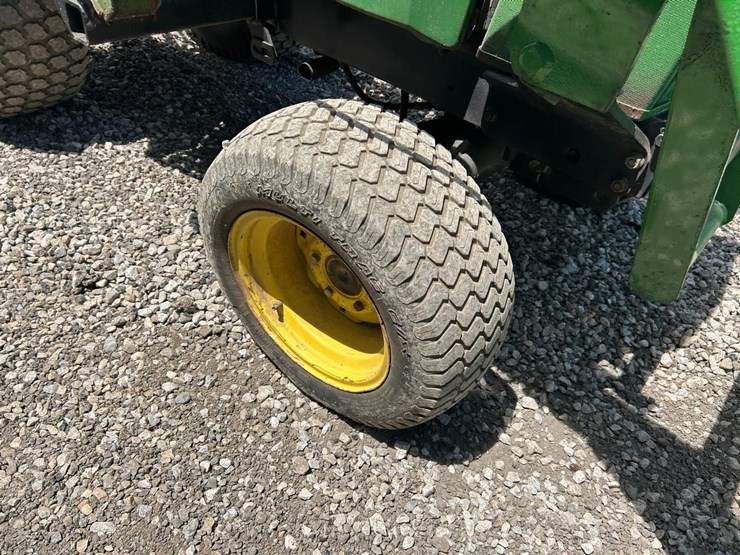 john-deere-755-image-11