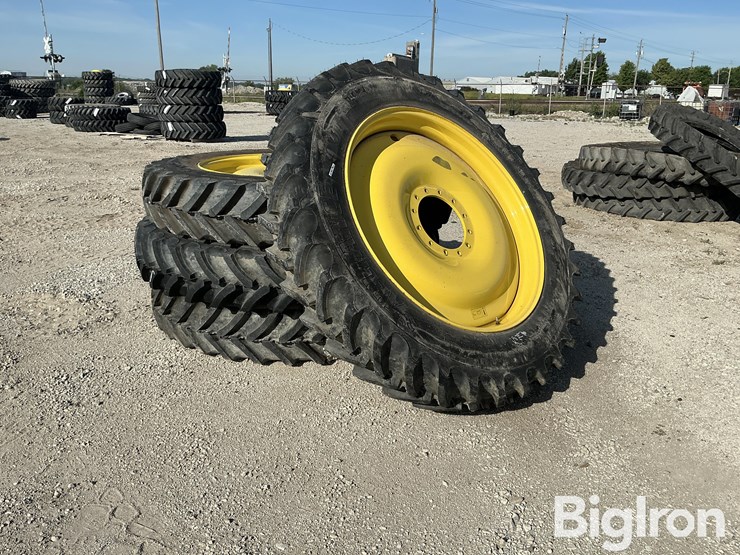 deere-tires-image-1