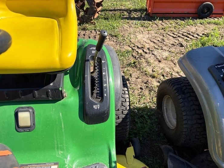 john-deere-la145-image-3
