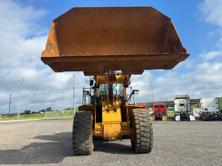 2011-caterpillar-966k-image-17