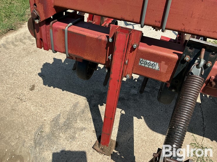 case-ih-183-image-14