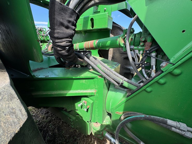 2012-john-deere-9510r-image-27