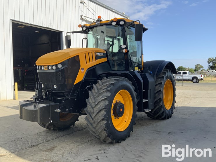 2022-jcb-8330-fastrac-4wd-tractor-image-1