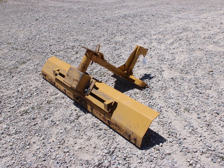#2004-•-country-line-3-point-blade-image-4