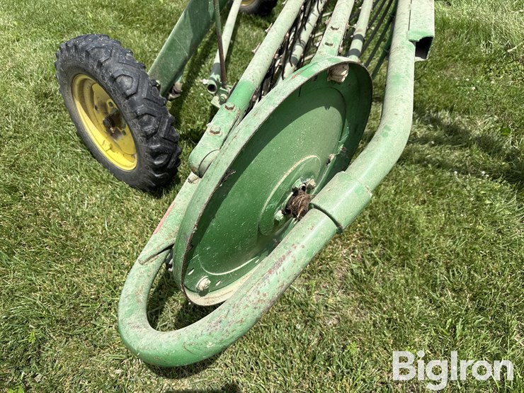 john-deere-662-image-18