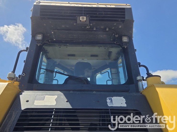 2021-komatsu-d61px-24-image-32