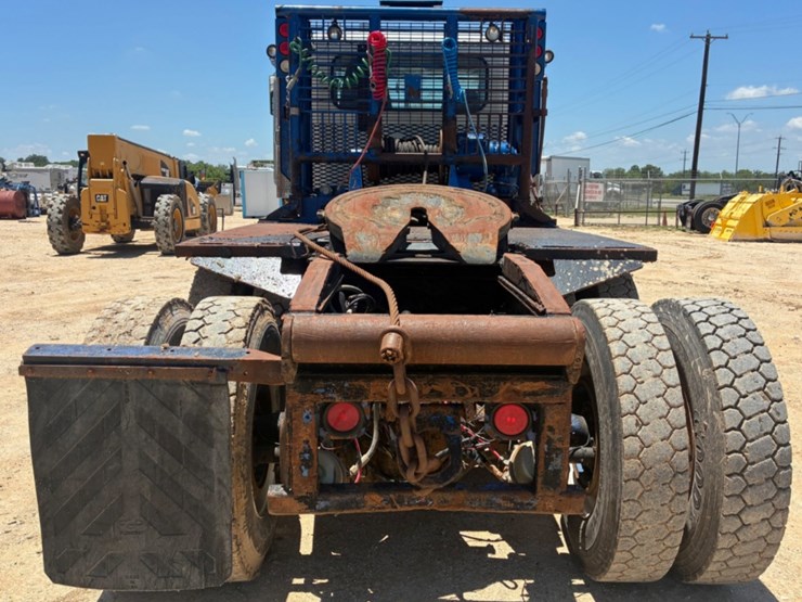 2007-peterbilt-357-image-5