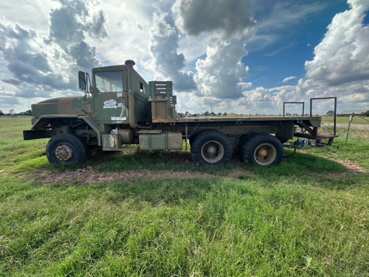 1984-am-general-m923-image-8
