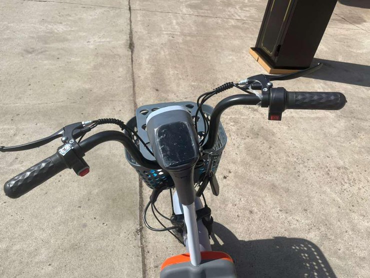 #4090-•-onshine-2-wheel-electric-vehicle-image-11