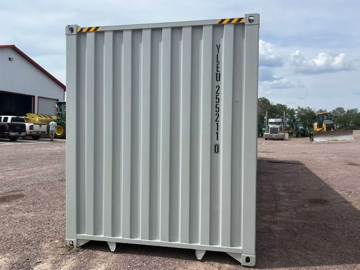 #4001-•-40ft-shipping-container-image-13