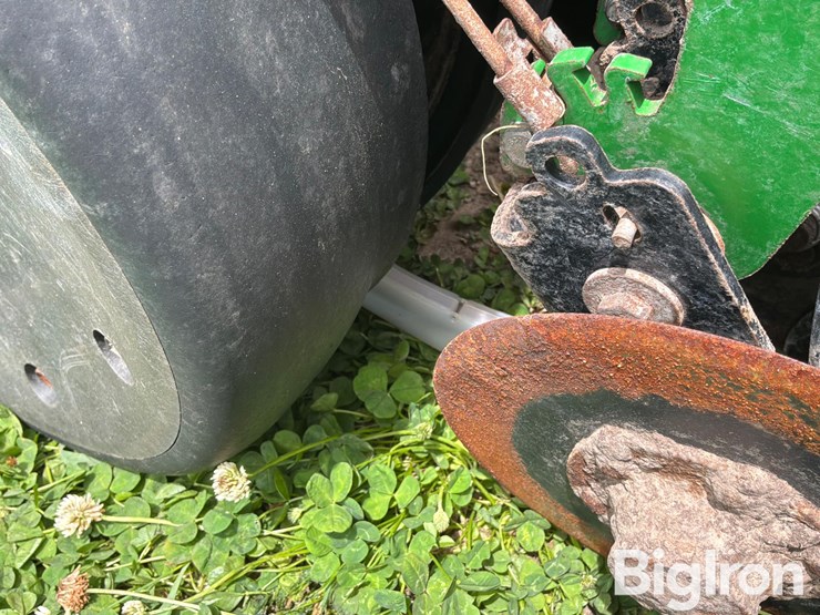 john-deere-1770-image-12