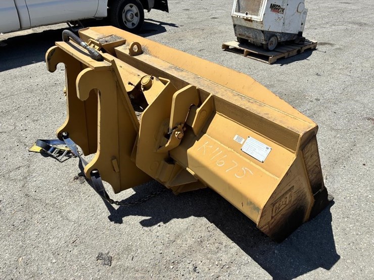 caterpillar-914g-image-3