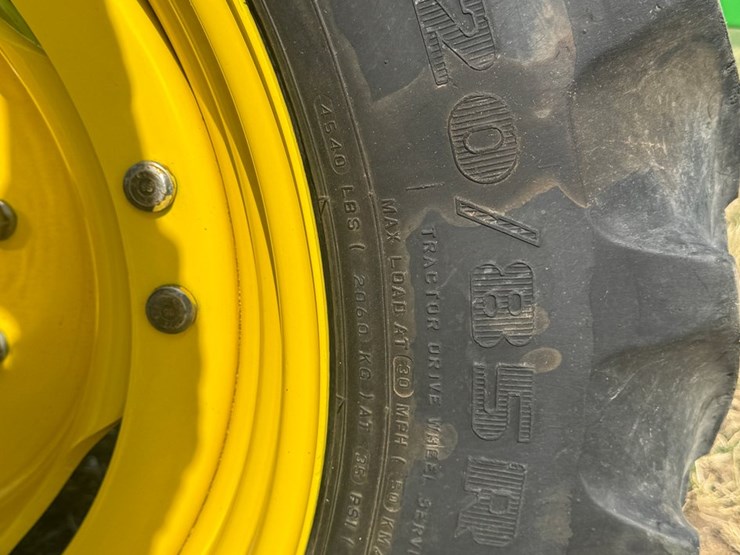2018-john-deere-6155m-image-16
