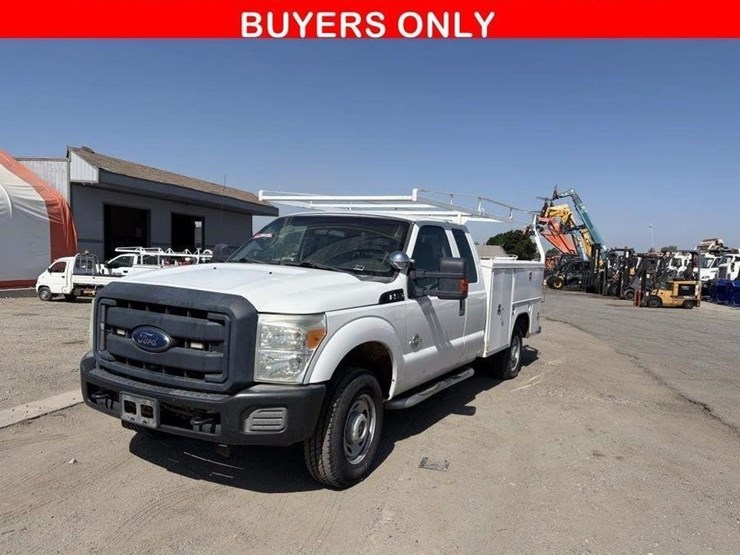 2012-ford-f250-image-1
