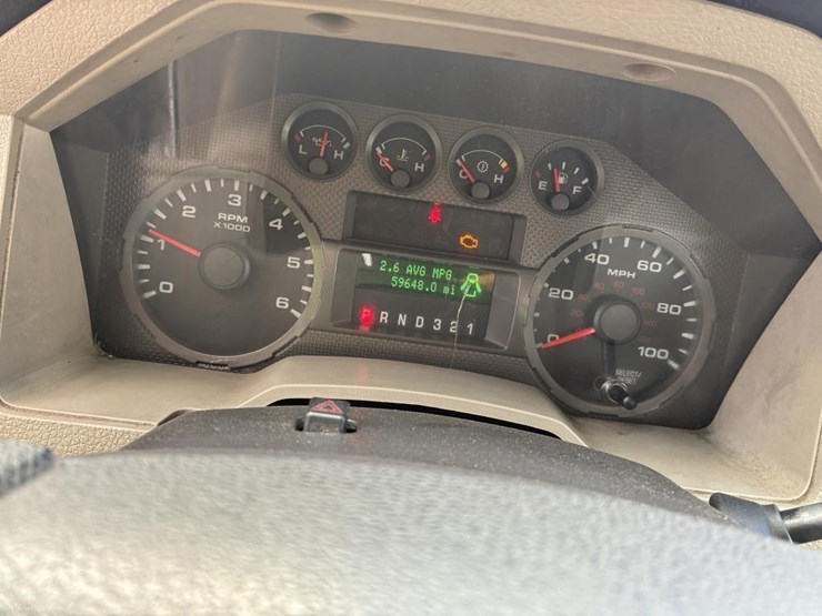 2008-ford-f550-image-22