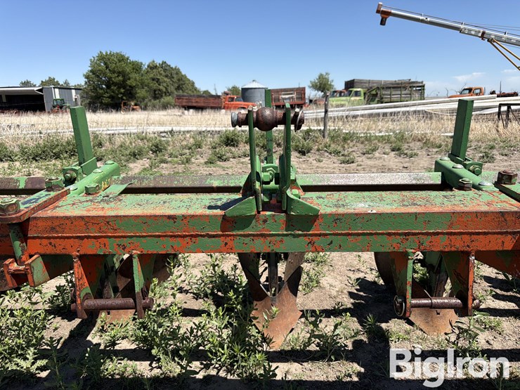 6r30"-ditcher-image-9