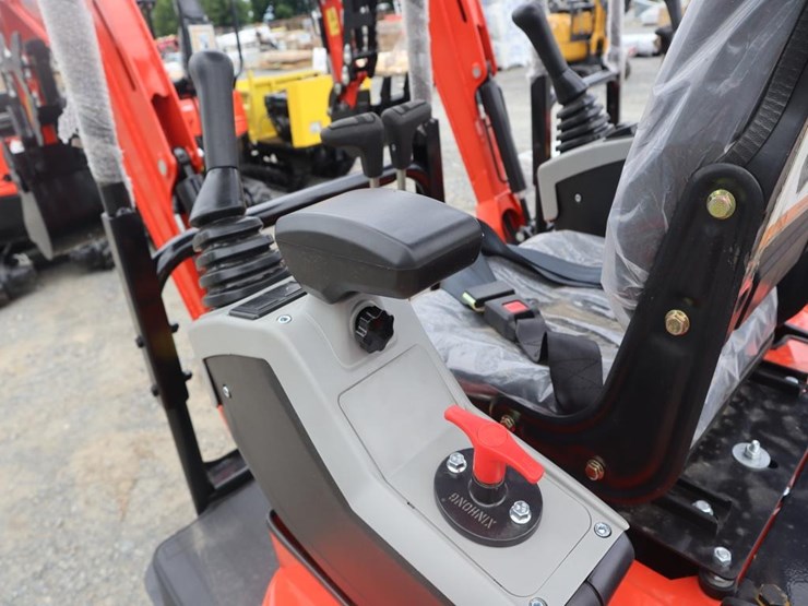 tpm-18hh-mini-excavator-image-6