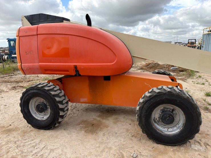 jlg-600s-image-5