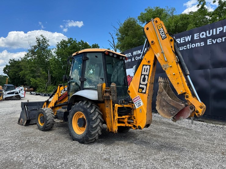 jcb-3cx14-image-4