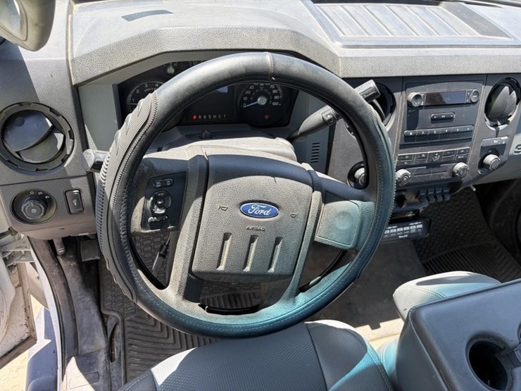 2014-ford-f250-image-12