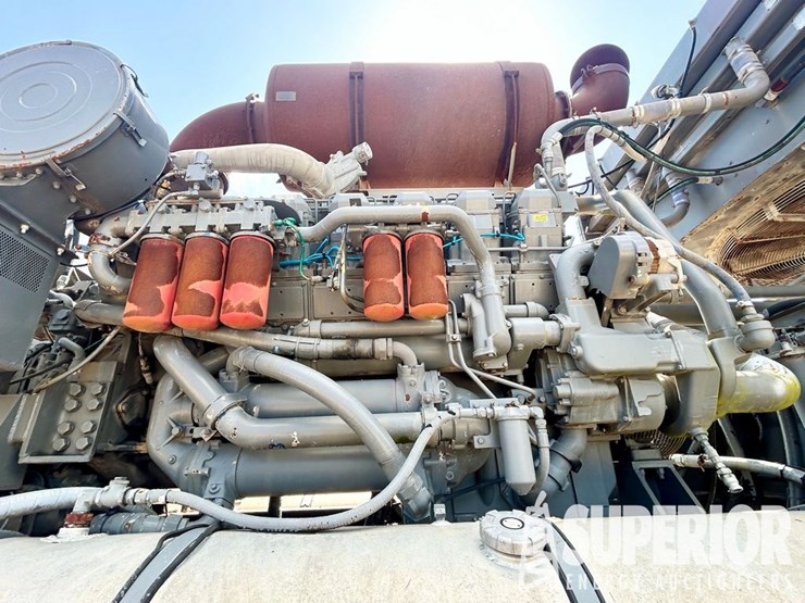 2017-caterpillar-3512-image-7