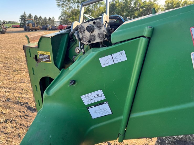 john-deere-s680-image-22