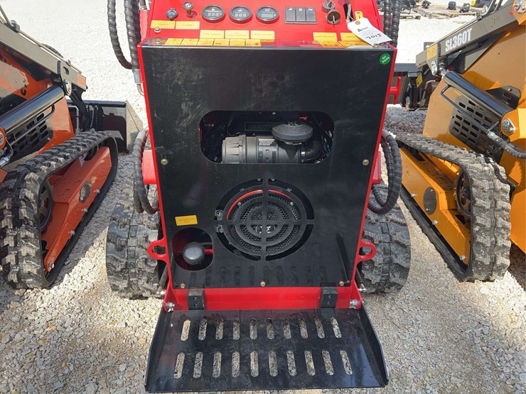 sl380-tracked-skid-steer-loader,-23hp-image-8