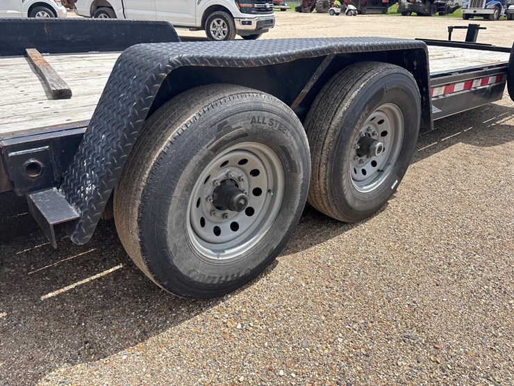 #3632-•-2023-kaufman-24ft-equipment-trailer-image-7