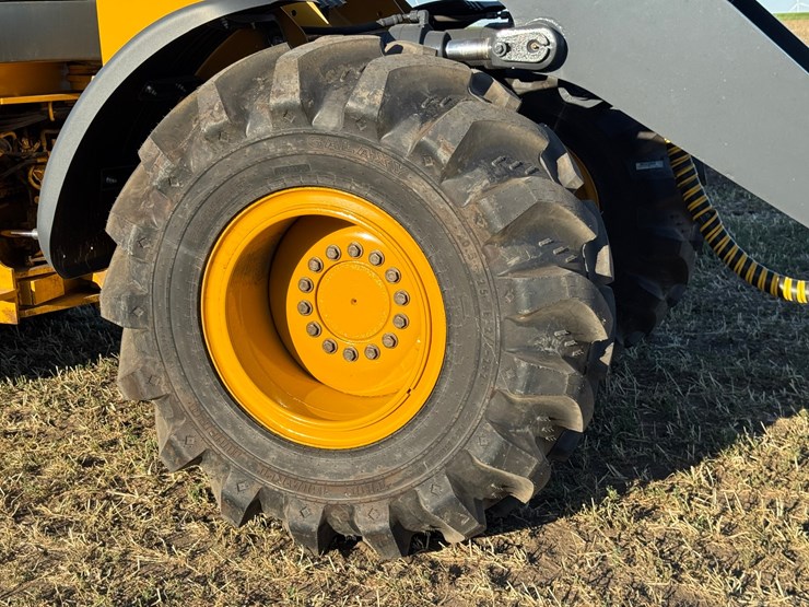 deere-544k-image-38