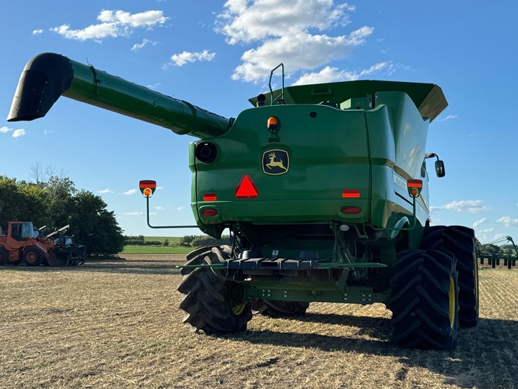 john-deere-s680-image-7
