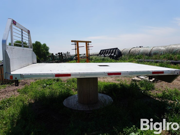 12'x101"-aluminum-flatbed-image-8