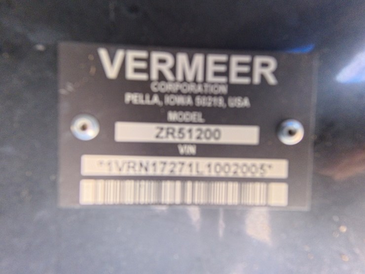 #1027-•-2020-vermeer-zr5-self-propelled-baler-image-106