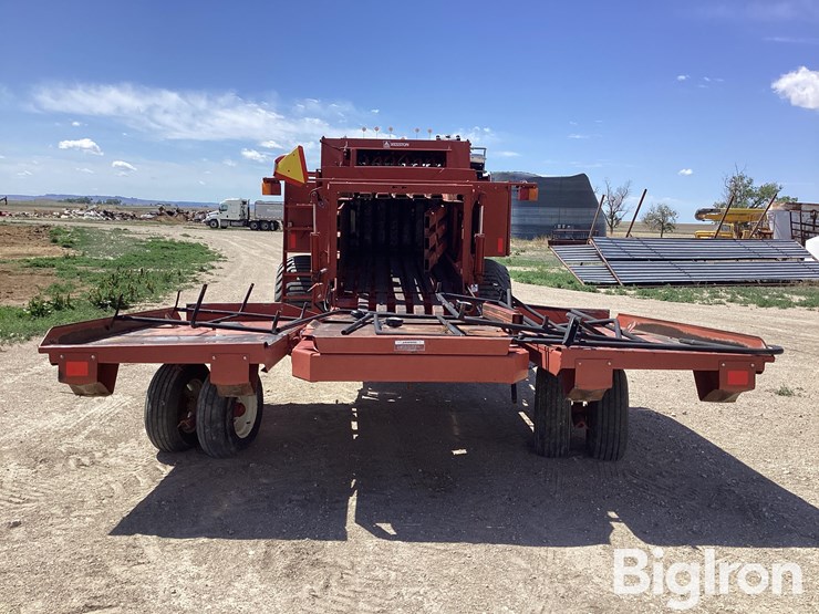 1999-hesston-4790-image-6