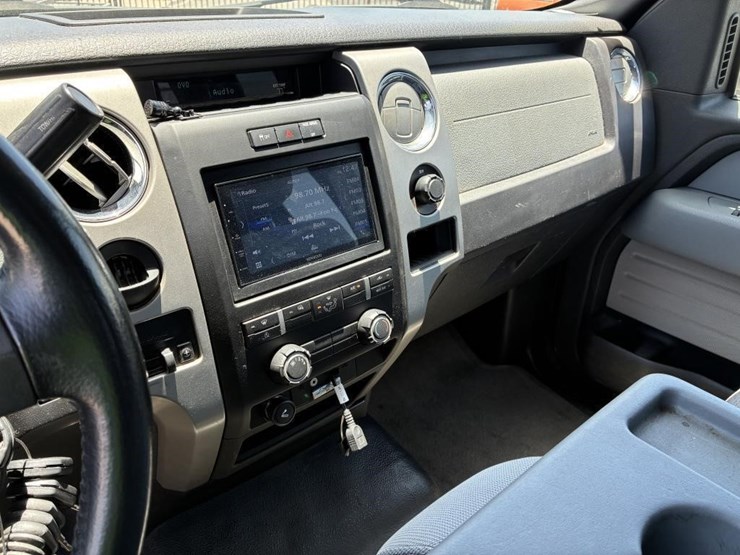 2011-ford-f150-image-19