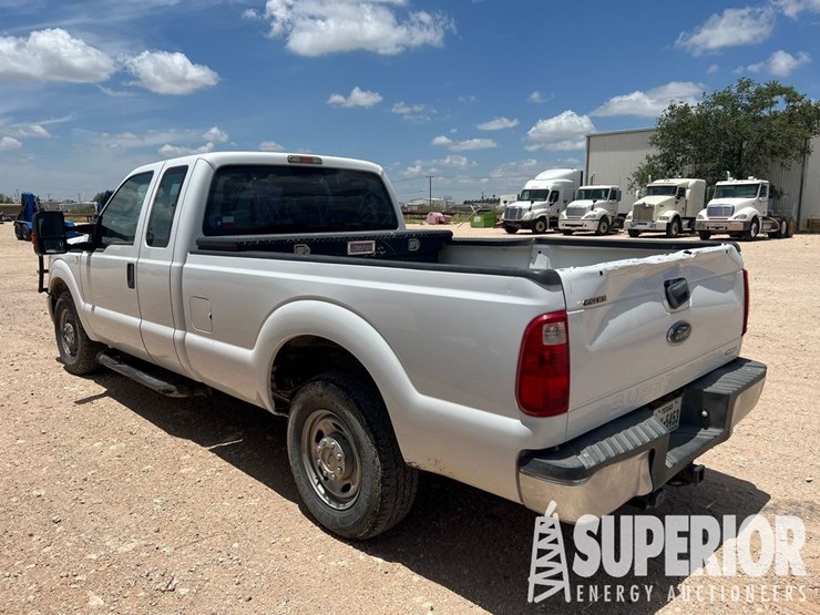 2016-ford-f250-image-2