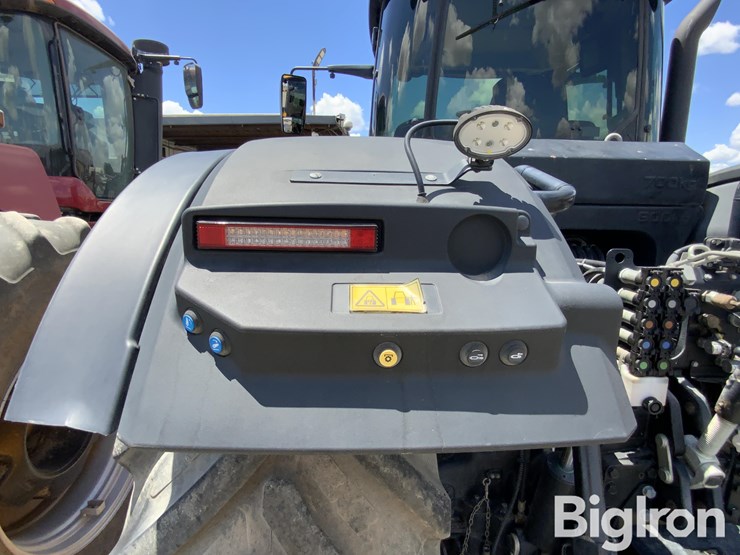 2022-jcb-8330-fastrac-4wd-tractor-image-18