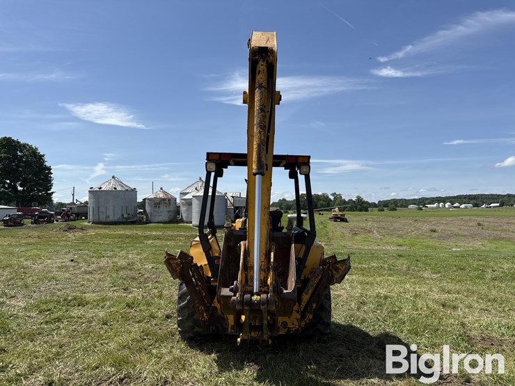 1986-deere-210c-image-6