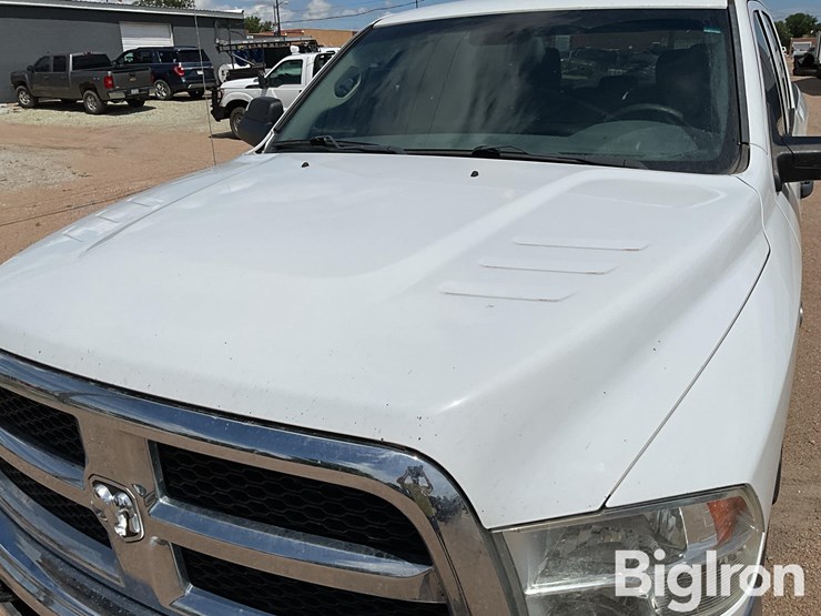 2015-dodge-2500-image-10
