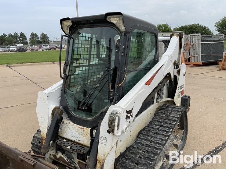 2018-bobcat-t595-image-12
